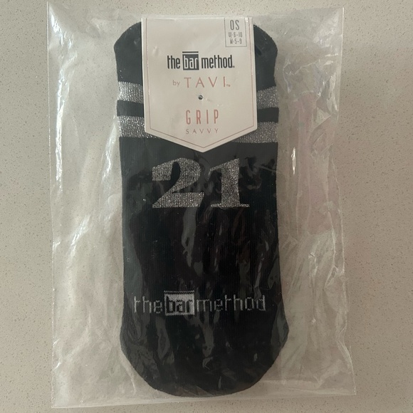 Tavi + The Bar Method Grip Socks with Silver Stripes - Picture 3 of 5